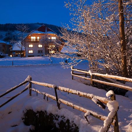 Schaetzlehof Hotel วินเดิน อิม เอลซ์ทาล ภายนอก รูปภาพ