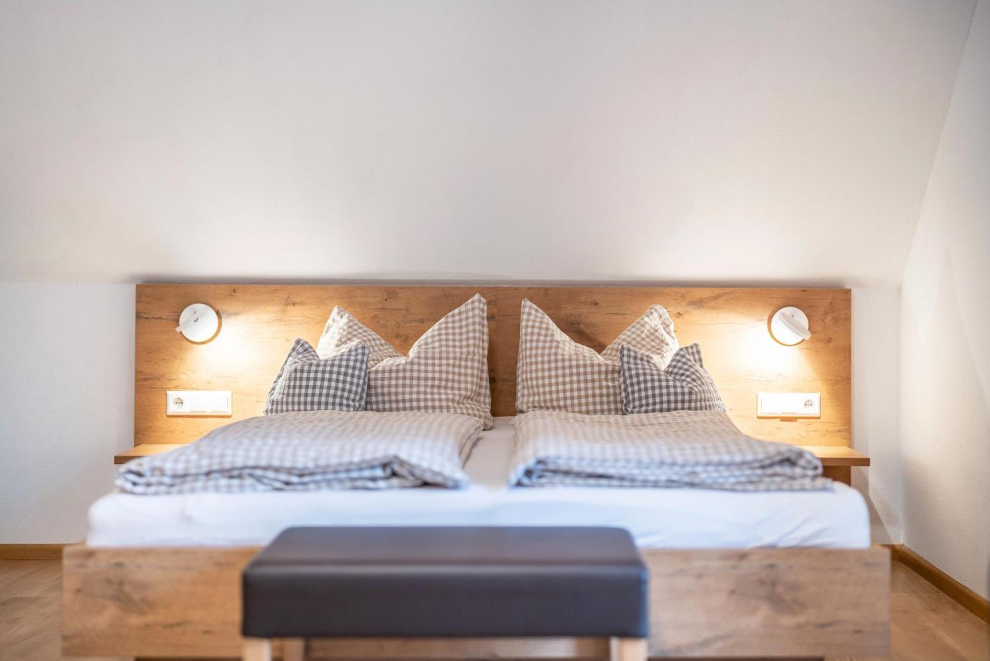 Schaetzlehof Hotel วินเดิน อิม เอลซ์ทาล ภายนอก รูปภาพ
